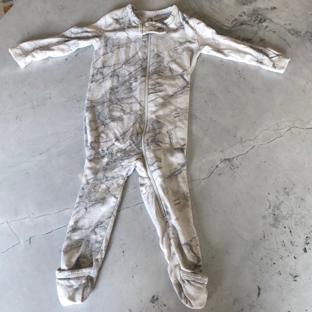 Baby breez 0-3 one piece